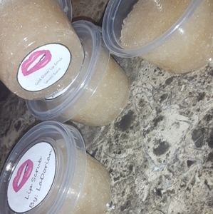 Lemon gold glitter lip scrub 2 for $5